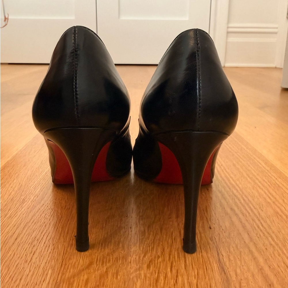 Christian Louboutin Simple Pump Heels - 100% Authentic